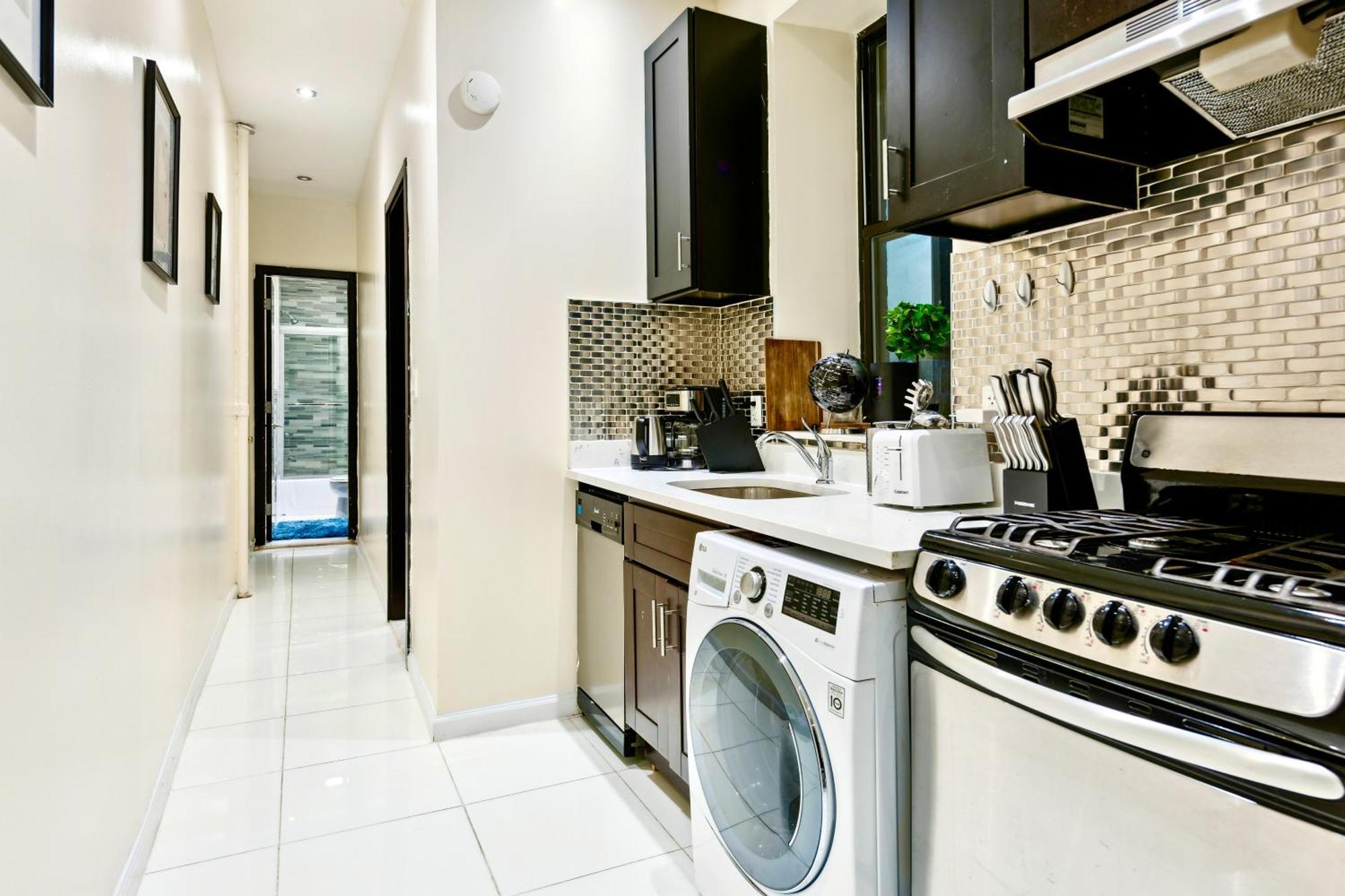 Central & Cozy 2 Bd Apt In Manhattan New York City Exterior photo
